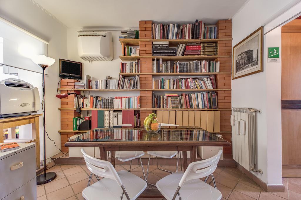 Frangipane Apartment Rome Room photo